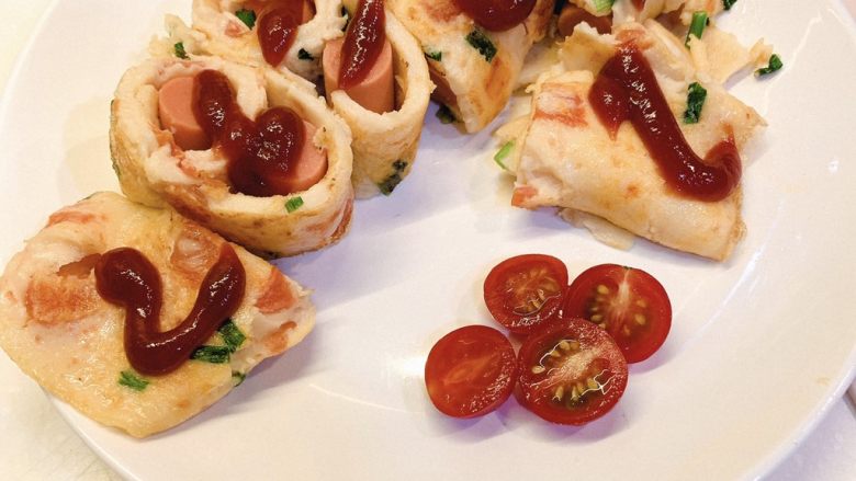 番茄鸡蛋火腿卷