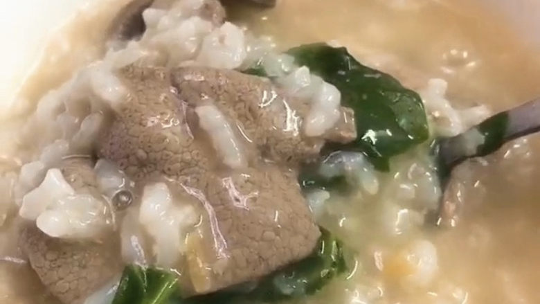 猪肝瘦肉粥
