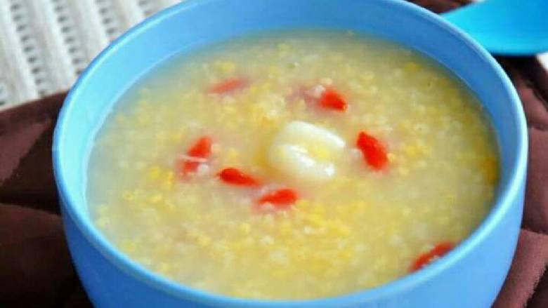 枸杞山药小米粥