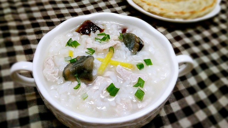 皮蛋瘦肉粥