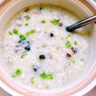 偷懒省时版皮蛋瘦肉粥