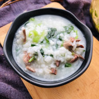菠菜猪肝粥