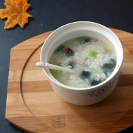 早餐皮蛋粥