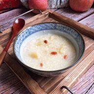 小米燕麦苹果粥
