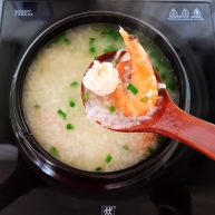宝宝爱吃的海鲜砂锅粥