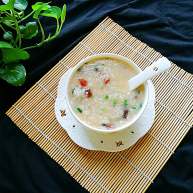 早餐+砂锅煲皮蛋瘦肉粥