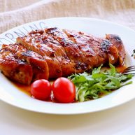 美味多汁的煎鸡胸