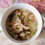 香菇滑鸡粥