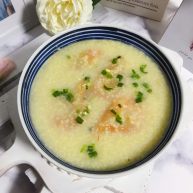 鸡汁虾干小米粥