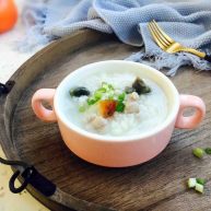 美味早餐养生粥 皮蛋瘦肉粥