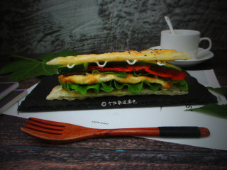 13、家庭版的法风烧饼,一顿营养丰富，口味独特的早餐做好了