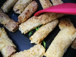 12、炸响铃,下炸好的响铃。