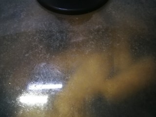 17、炸响铃,加盖小火煮十来分钟。