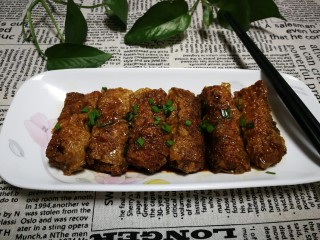 21、炸响铃,啦啦啦，美味的炸响铃上桌啦????，香气早已勾出馋虫，其实没上桌前我已偷偷干掉两个啦????????