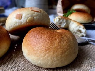 14、杏仁片贝果,成品图;