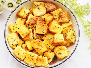 14、超好吃的蛋烤吐司块,宝宝都喜欢吃～