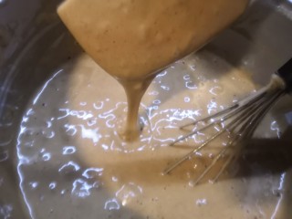 17、红糖枣糕（核桃芝麻蔓越莓）,搅拌好的是这个状态