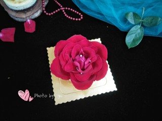 13、鲜花芝士蛋糕,成品。