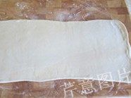 12、尼可拉可颂,将面片擀成大片