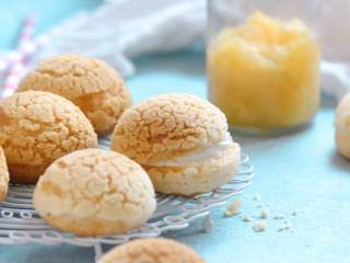 16、酥皮泡芙,美味的酥皮泡芙就做好了!