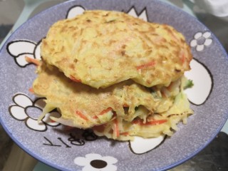 3、萝卜丝饼,两面微煎2—3分钟即可出锅