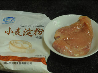 1、鸡米花,食材准备好