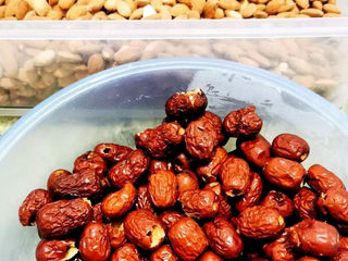 2、奶枣,塞入巴坦木