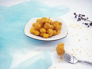 14、#咸味#盐酥鸡米花,盛盘开吃了