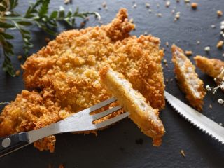 19、上海炸猪排,来一口吗？外皮酥脆，肉质鲜嫩，赞????