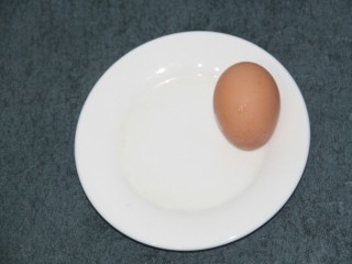 3、炸香蕉球,鸡蛋一个