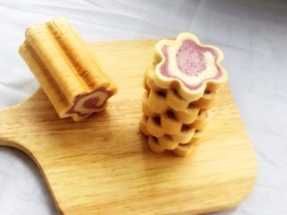 14、紫薯原味拼色梅花吐司（中种法）,成品图。