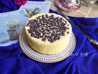 14、蜜红豆小米蒸蛋糕,完成。