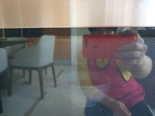 10、#微波炉食谱#三丁蒸蛋糕,蒸制10分钟拿出来。