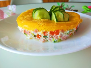 20、#微波炉食谱#三丁蒸蛋糕,一款三丁蛋糕做好。