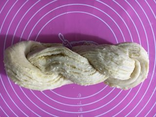 31、手撕椰蓉吐司,重叠起来