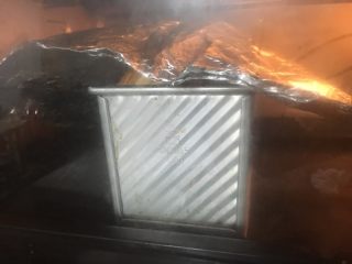 37、手撕椰蓉吐司,看上色情况加盖锡纸