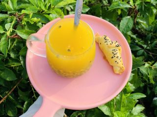 29、腊肠牛角包,出炉啦。