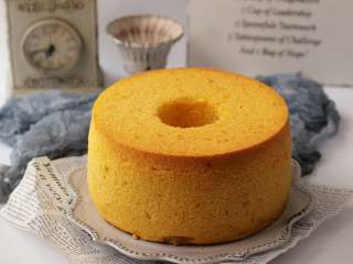 21、金灿灿黄澄澄滴~【南瓜戚风蛋糕】,成品