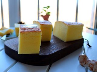 22、轻乳酪蛋糕,口感很赞，喜欢的亲们一定要试一下哦