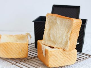 13、牛奶土司,成品