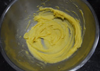 4、天鹅泡芙,搅拌均匀无颗粒状。