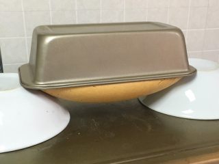 19、玉枕蛋糕+花生味,烤完立即倒扣,冷却后脱模。