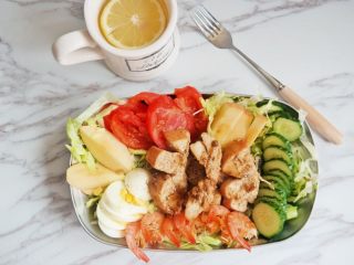 18、无油轻食（减肥版）,宝宝们，这么吃仅限中午哈。晚上不能那么吃。