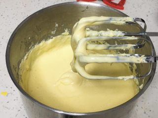 13、云石芝士蛋糕,再重复操作。