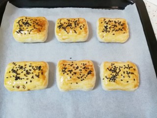 19、枣泥核桃卷,出炉。