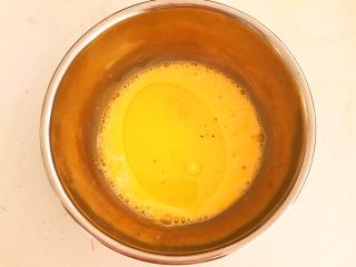 10、红丝绒戚风蛋糕,加入玉米油