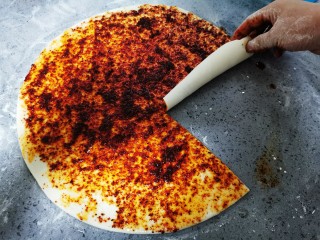 10、辣子锅盔,从一头卷起