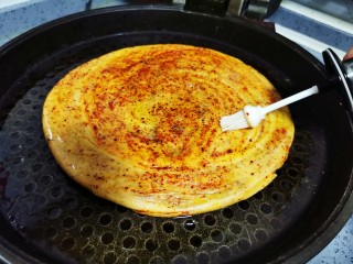 20、辣子锅盔,表面也刷油锁住水份