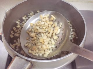 4、宝宝辅食12M➕彩虹????芝士吐司,杏鲍菇丁绰一下