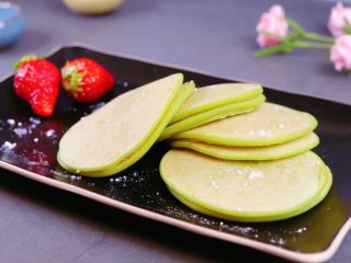13、抹茶酸奶松饼,成品图